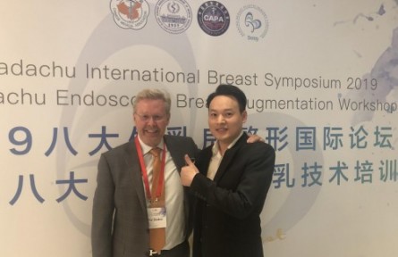 蔡国威：2年時间进行六年沉积！三十岁成鹏爱一指美人沟权威专家！